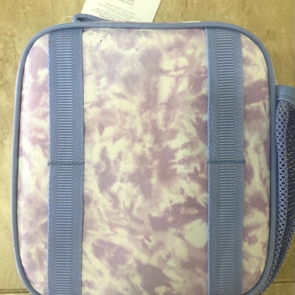 Pottery Barn Kids Mackenzie Heart Tie-Dye Lunch Box, Supplies Pouch, & Crayola - Picture 11 of 14